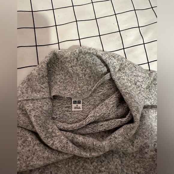 Uniqlo Mockneck Knit Dress - Picture 2 of 2